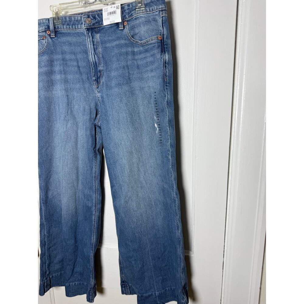 American Eagle Outfitters Baggy High Rise Flare Denim Jeans Women's 14 S NEW - Picture 4 of 11